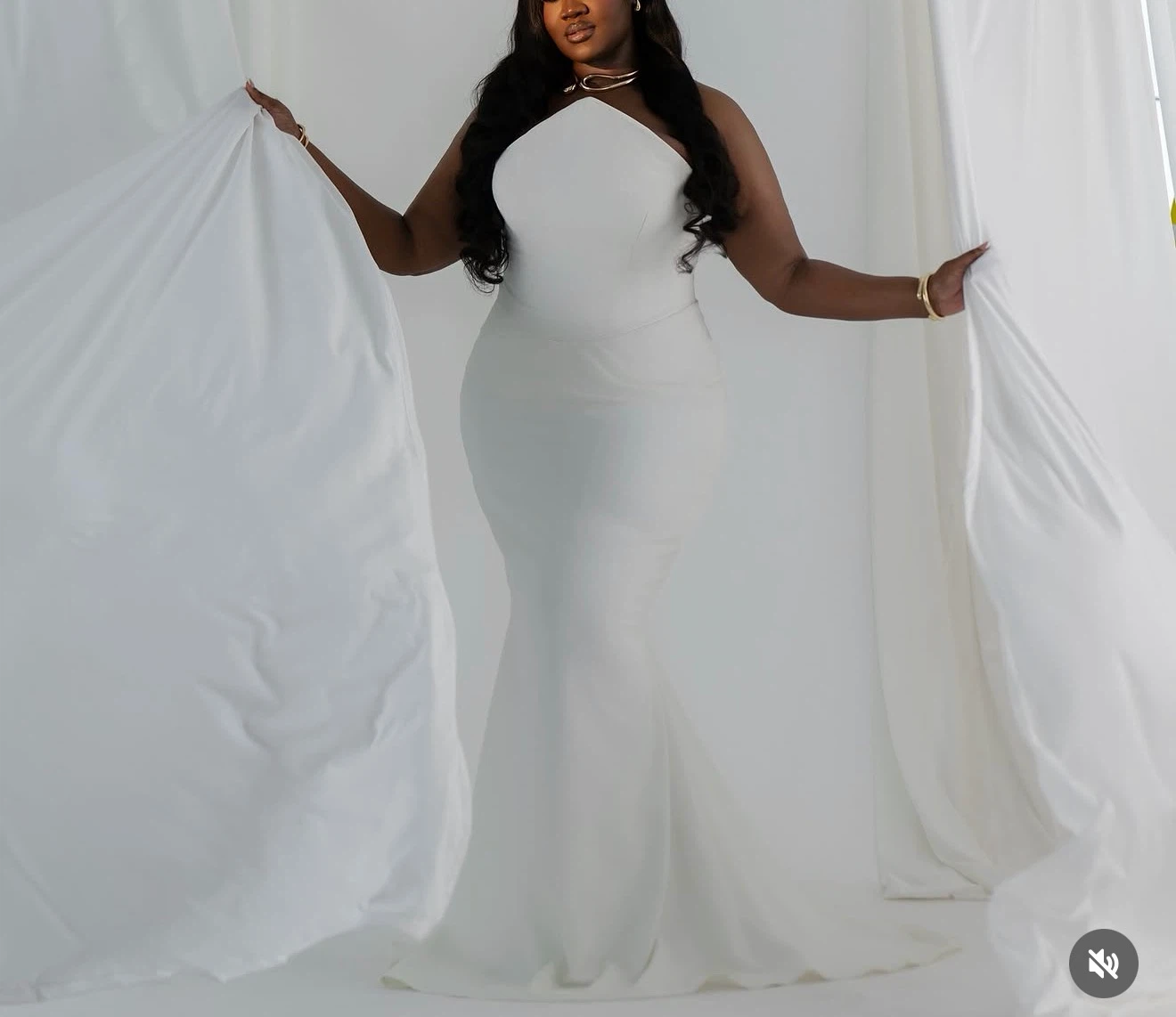 White Mermaid Style Formal Gown