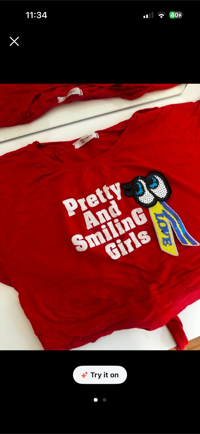 Red Pretty And Smiling Girls Graphic Crop Top - photo 2