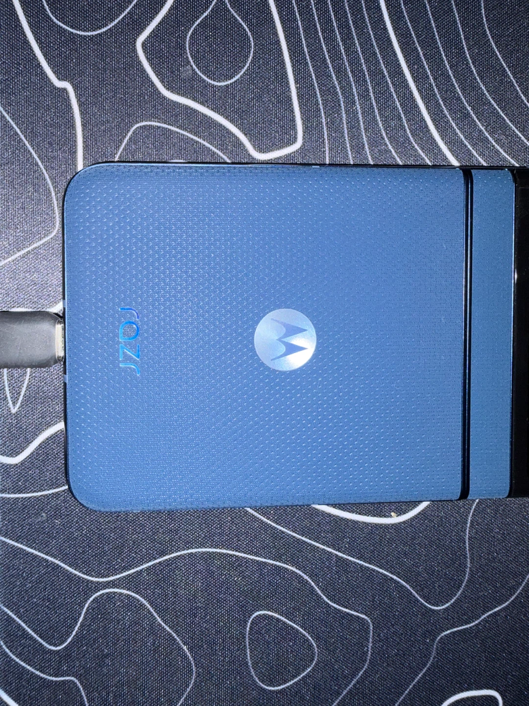 Motorola Razr 2025 Foldable Smartphone - photo 3