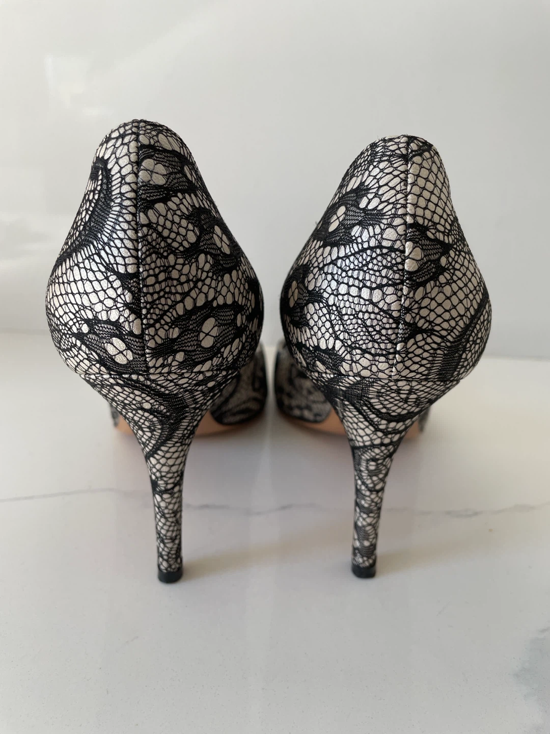 Casadei Silver & Black Lace Pumps Size 9 - photo 4