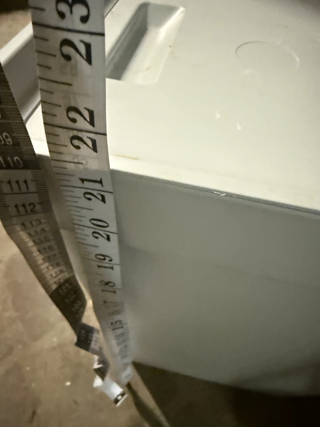 Light Gray Plastic Trash Bin - photo 5
