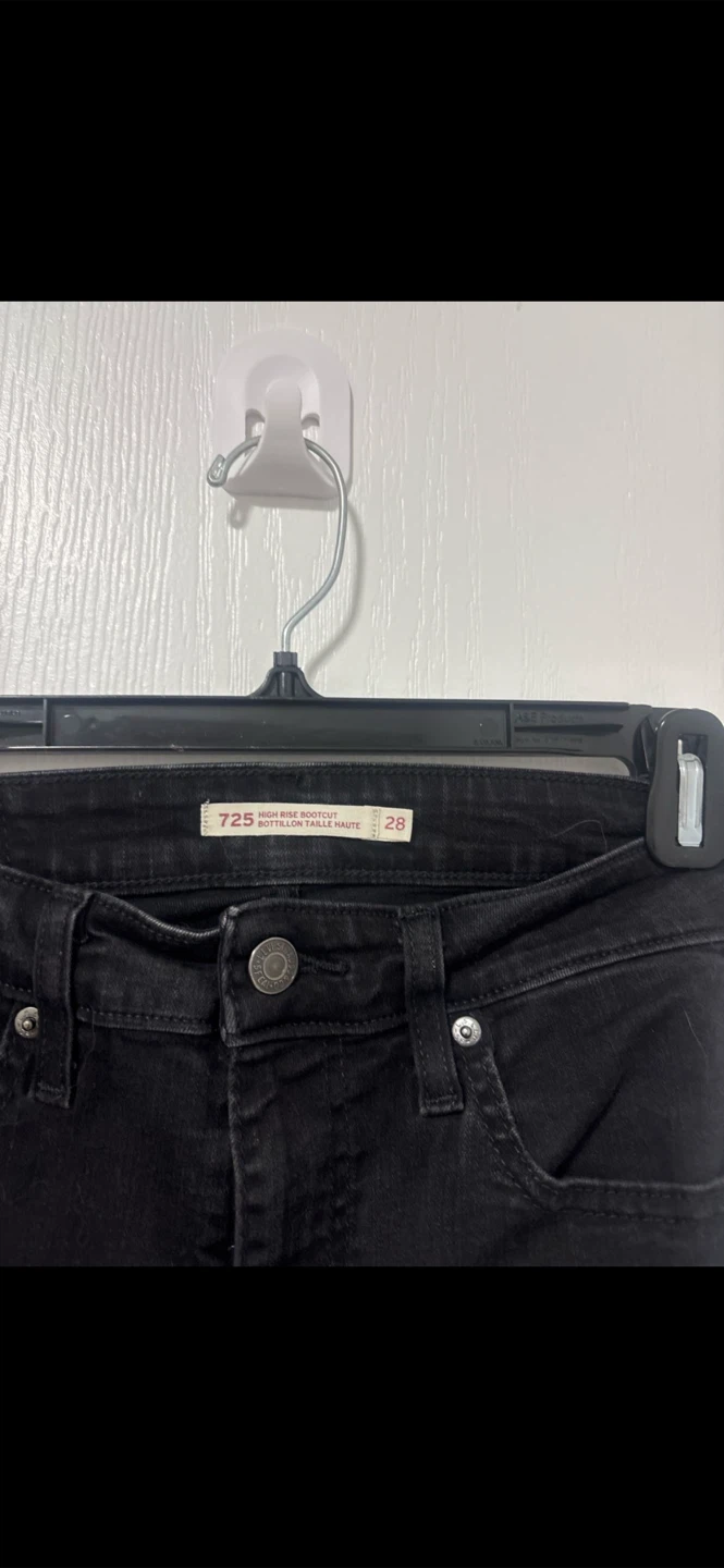 Levi's 725 High Rise Bootcut Jeans - Black