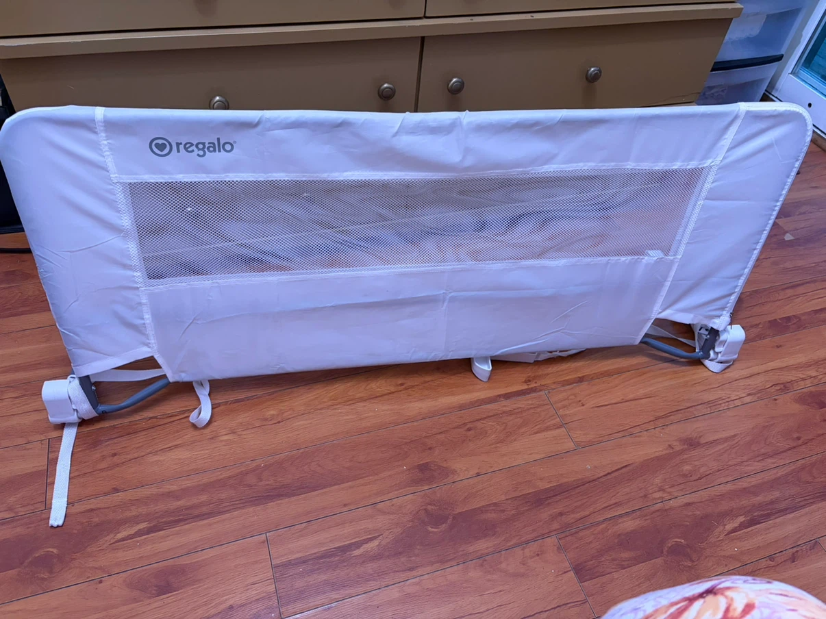 Regalo Bed Rail for Kids