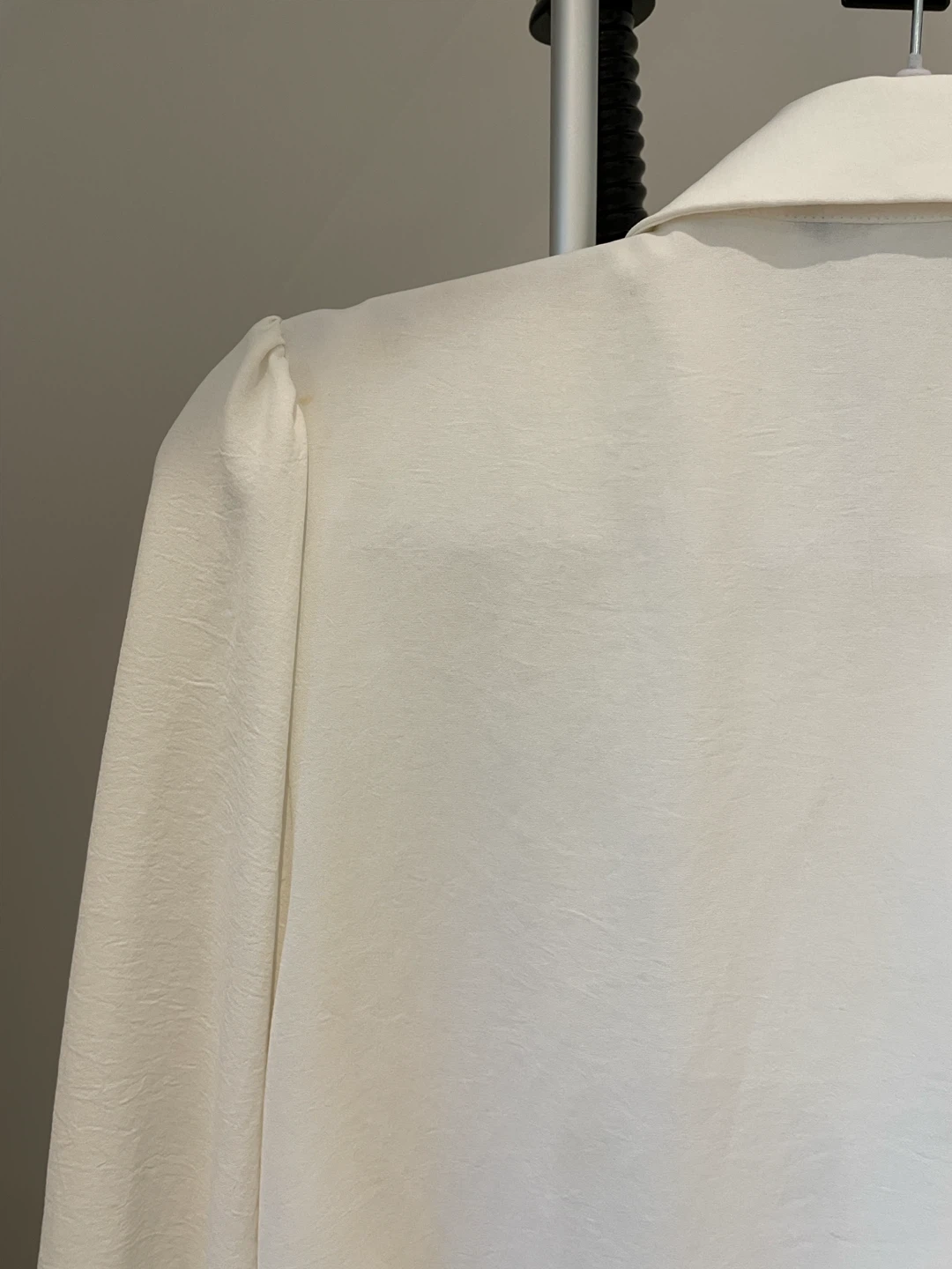Zara Pearl Collar White Blouse - photo 5