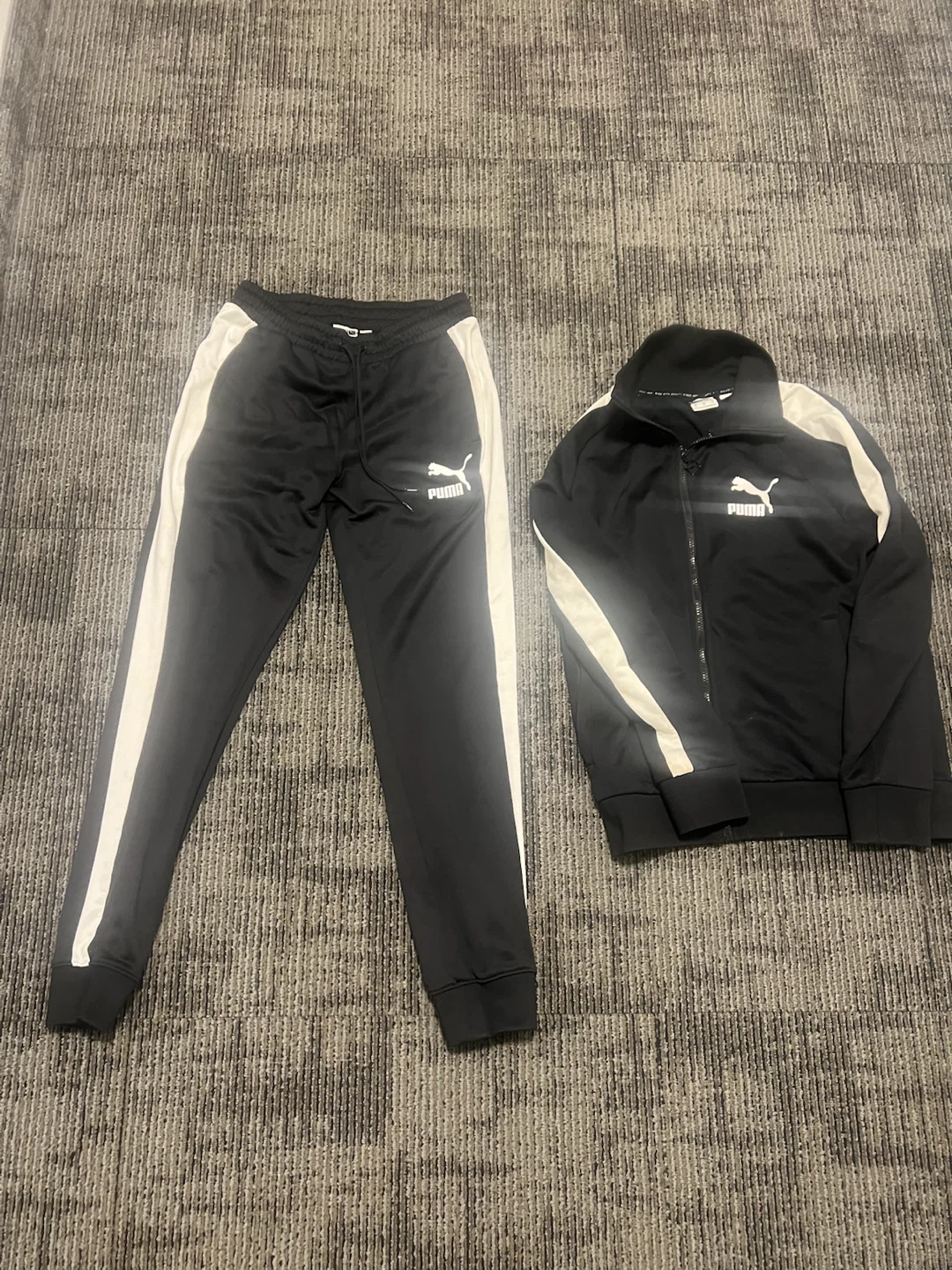 Puma Tracksuit - Black and White - photo 2