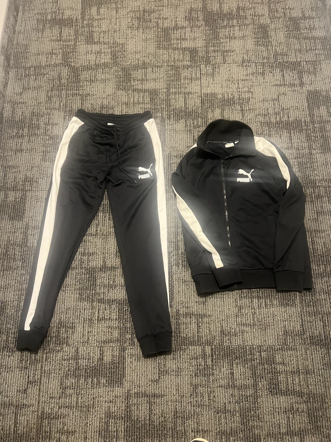 Puma Tracksuit - Black and White - photo 4