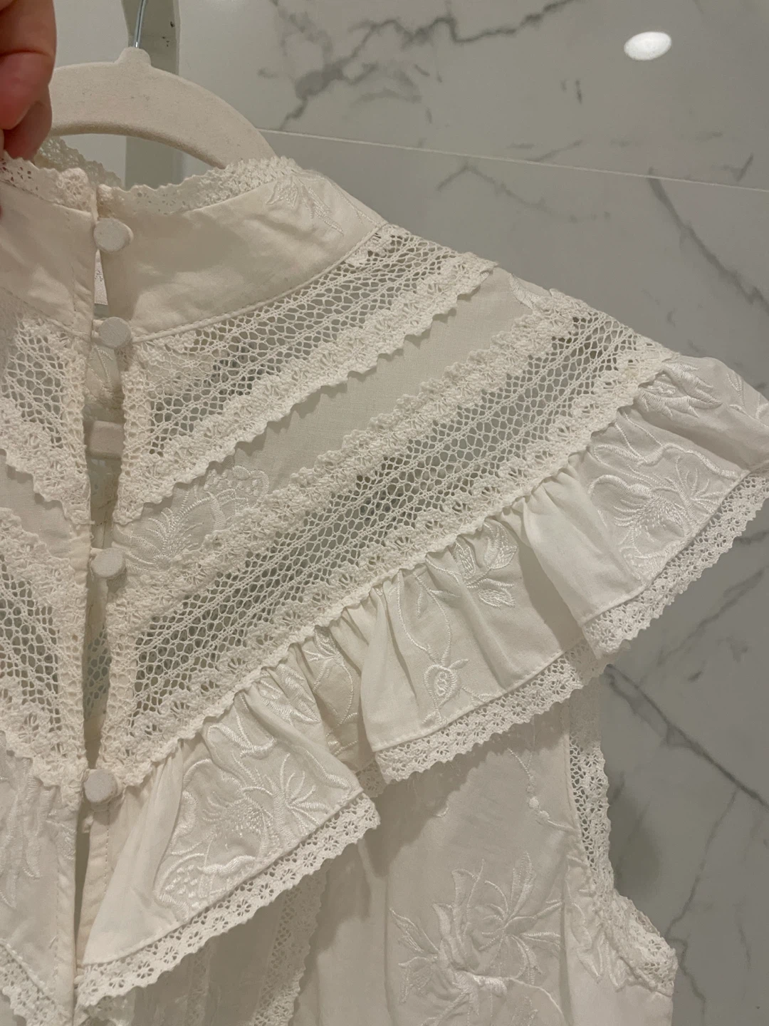 Zimmermann White Lace Sleeveless Blouse - photo 3