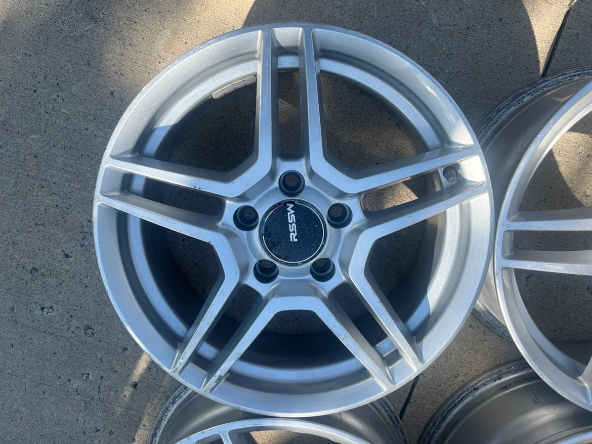Set of 4 RSSW Alloy Wheels