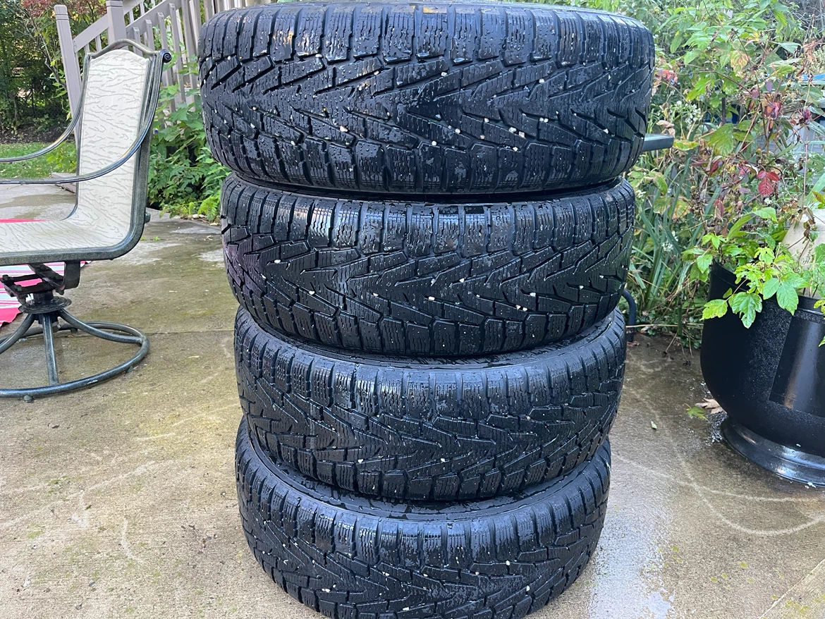 Nokian Nordman 7 SUV Winter Tires 235/65R18