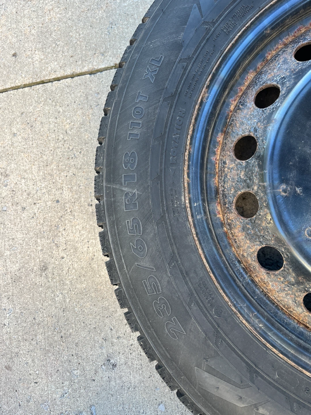 Nokian Nordman 7 SUV Winter Tires 235/65R18 - photo 5