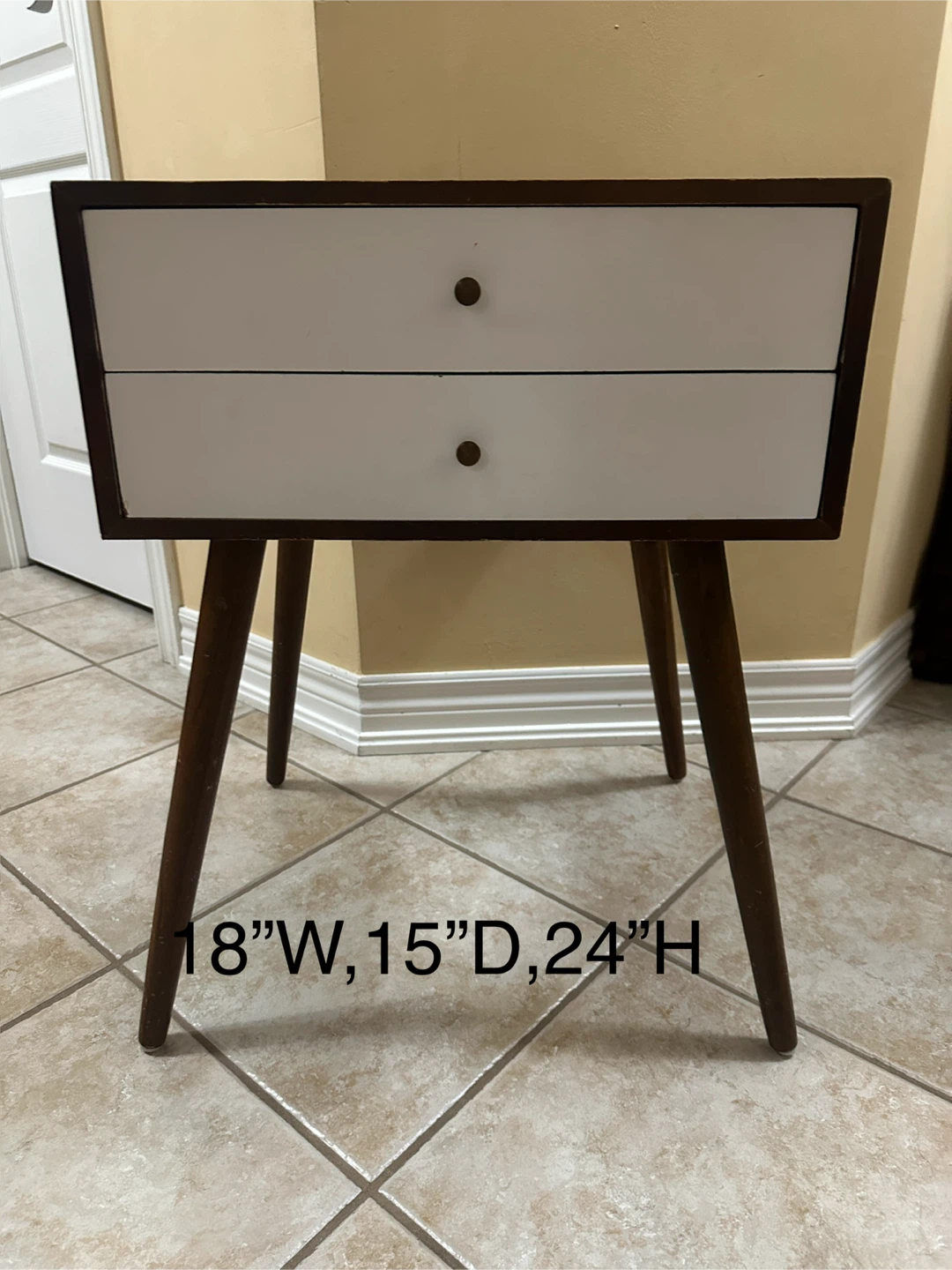 Curio/display cabinet, Side table - photo 4