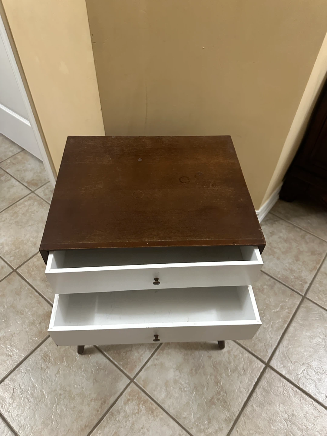 Curio/display cabinet, Side table - photo 5