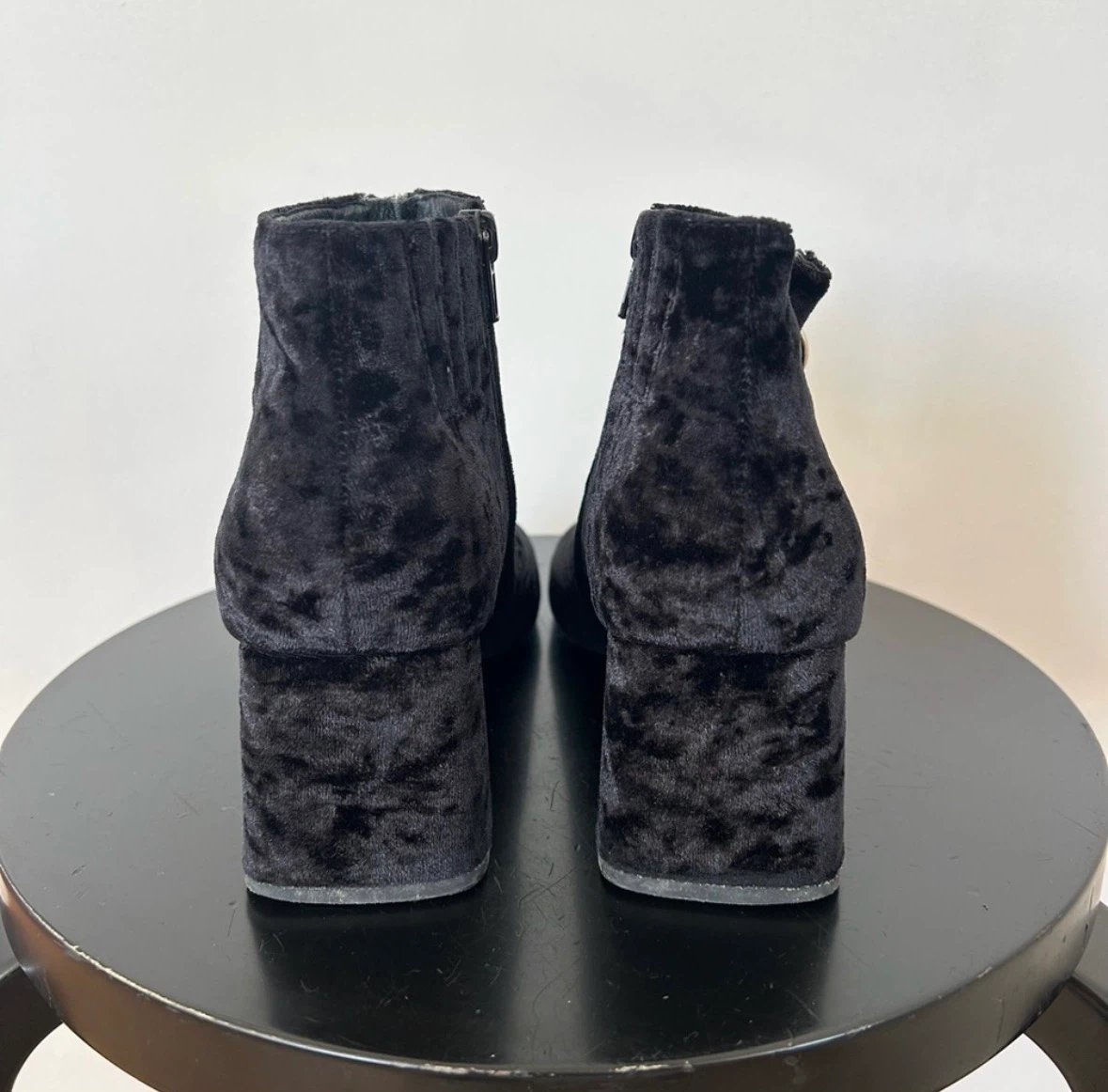 Jeffrey Campbell Black Velvet Ankle Boots Size 8 - photo 3