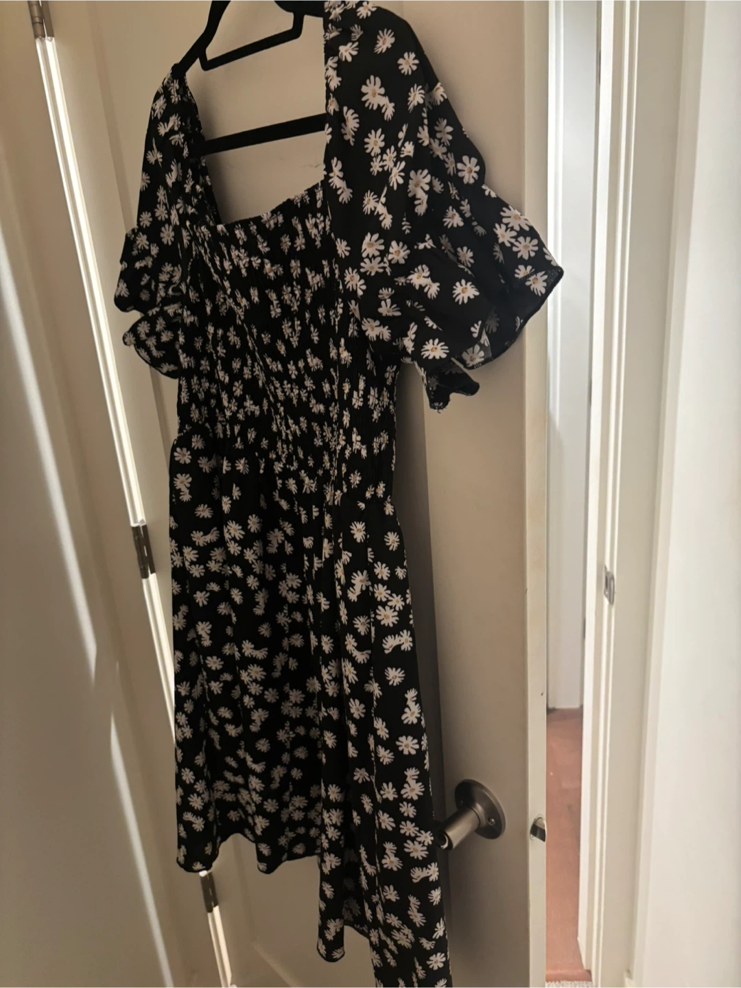 Shein Curve Black Daisy Floral Dress - photo 3