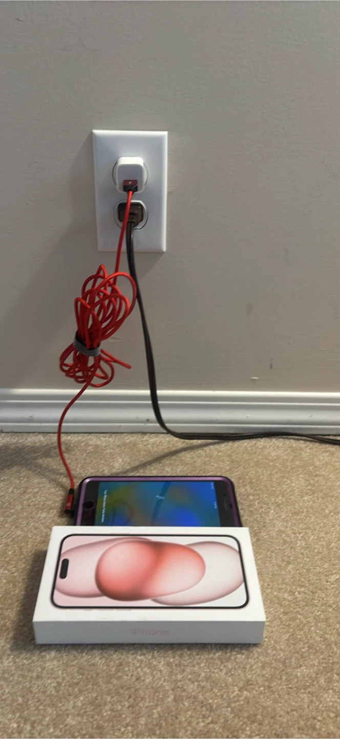 iPhone 8 Plus Box and Kate Spade Portable Charger new - photo 4