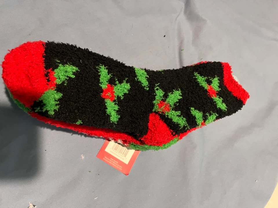 3 Pairs Happy Holidays Fuzzy Socks