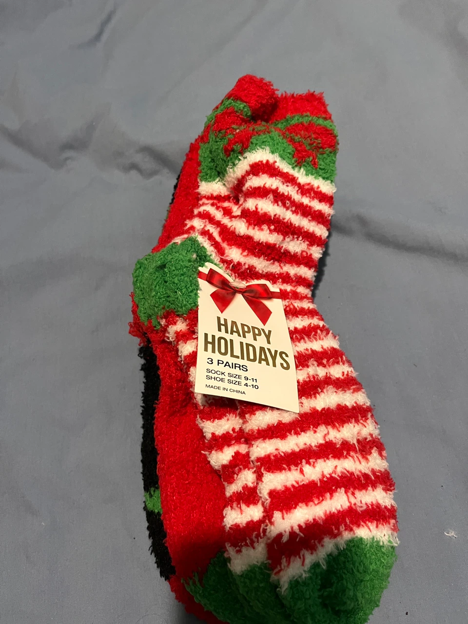 3 Pairs Happy Holidays Fuzzy Socks - photo 2