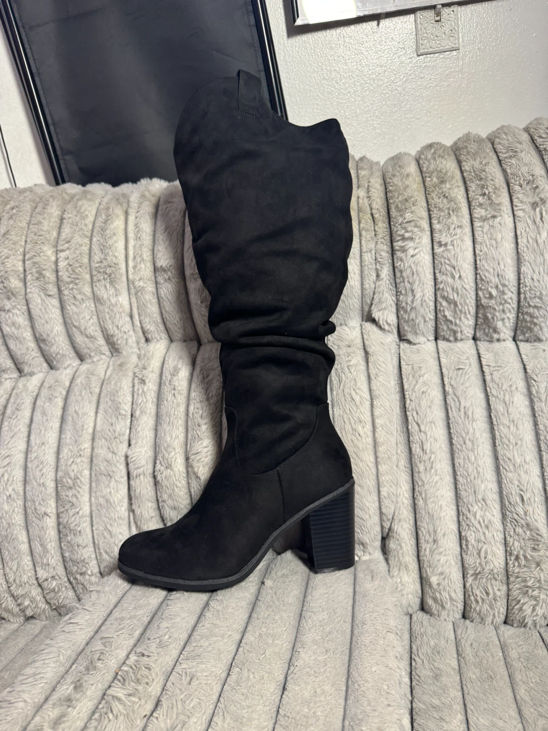 Black Slouchy Heeled Boots Size 9.5XW