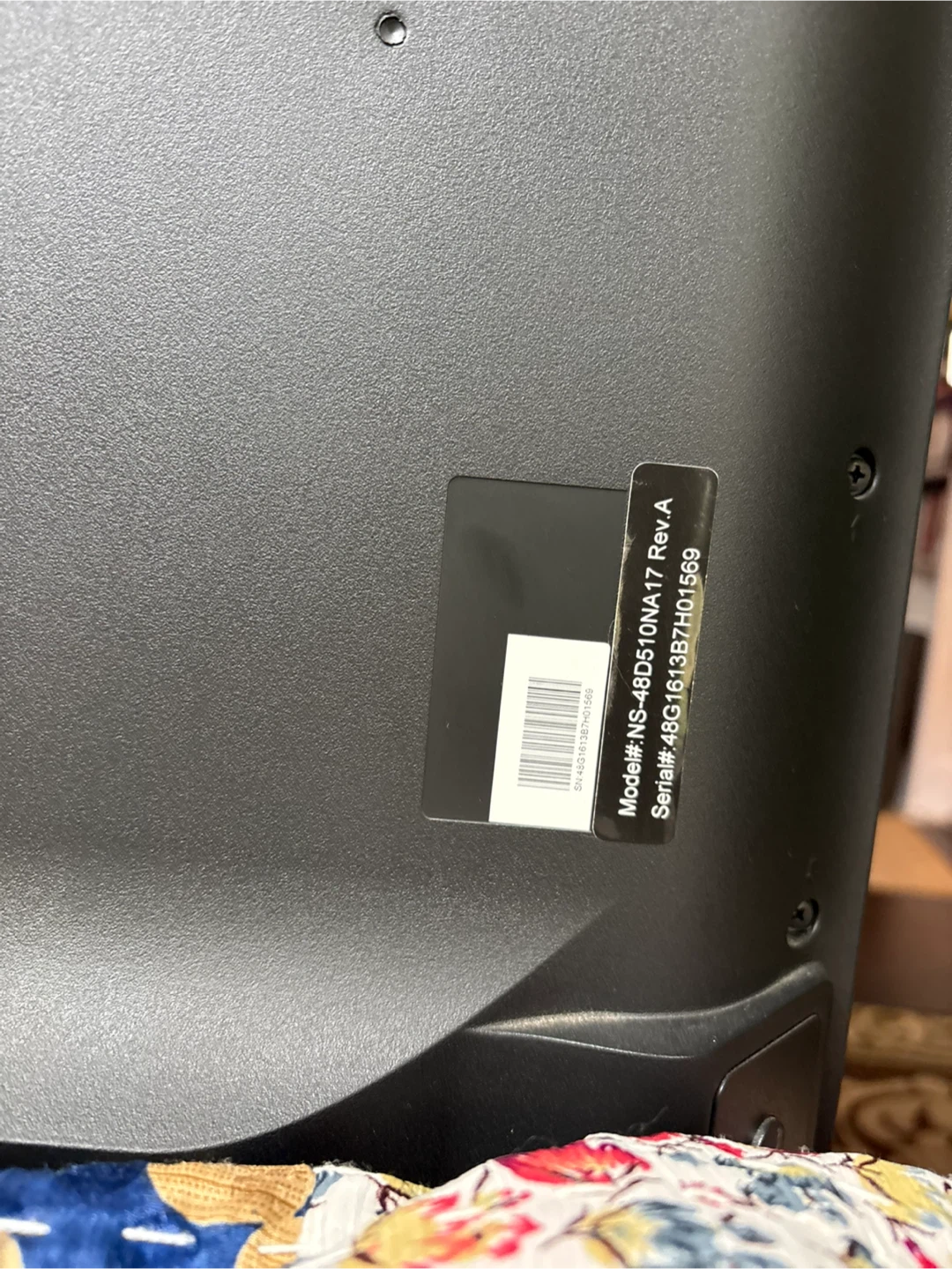 Insignia 48-inch LED TV - photo 4