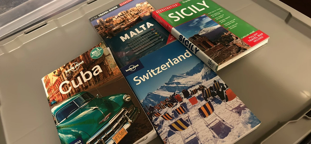 Set of 5 Travel Guidebooks - photo 2