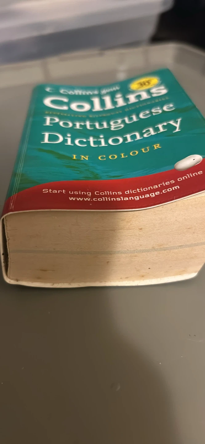 Collins Gem Portuguese Dictionary In Colour - photo 2
