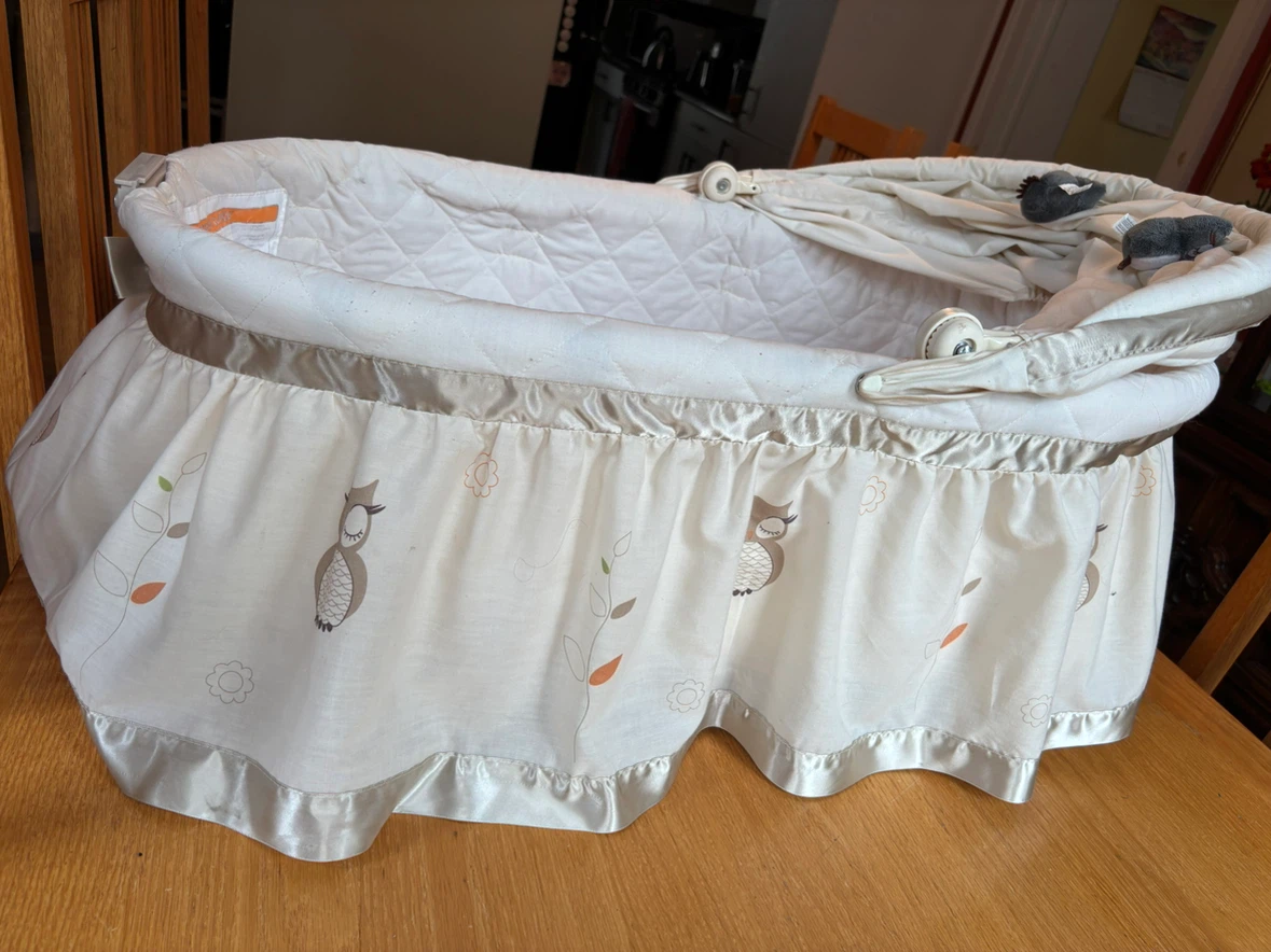 Portable Baby Bassinet / Cradle - photo 2