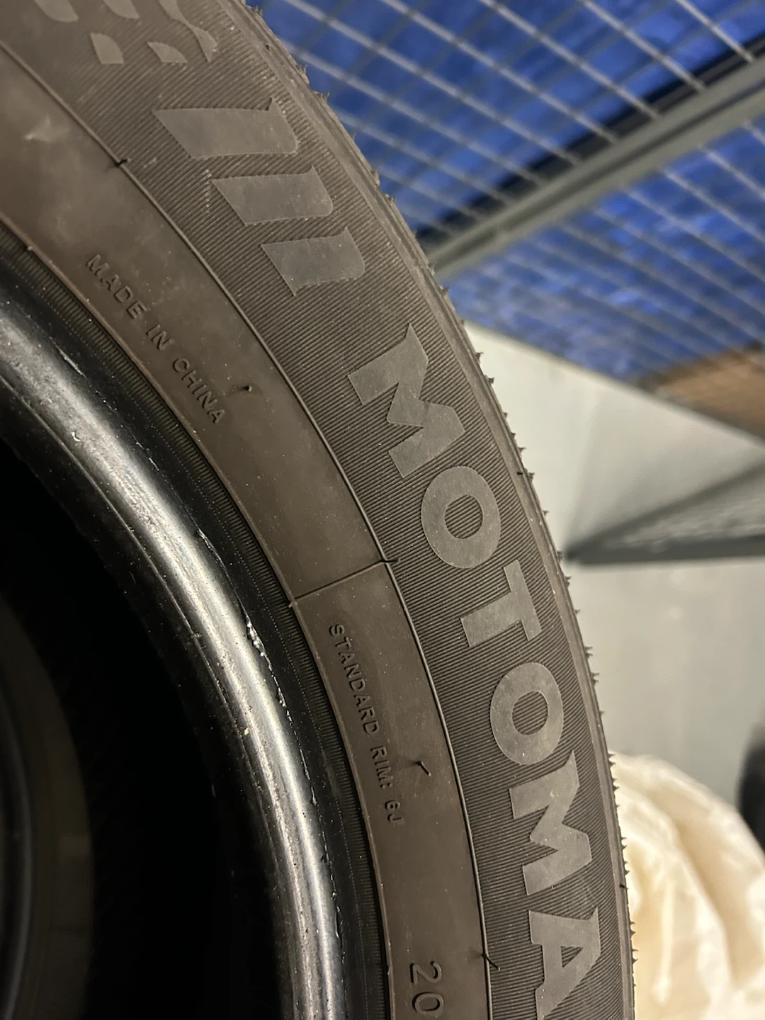 Set of 4 Motomaster Hydra Edge Tires - photo 2