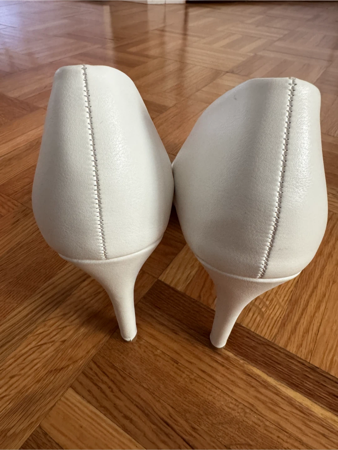 White Pointed Leather Heels Shoes - photo 3