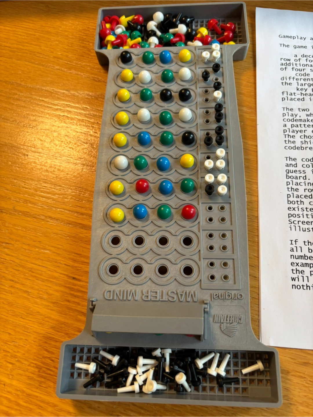 Original Mastermind Board Game - photo 2