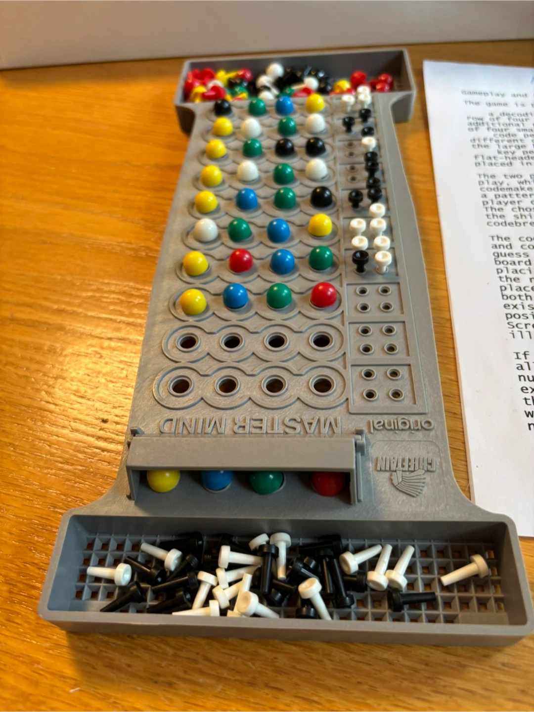 Original Mastermind Board Game - photo 3