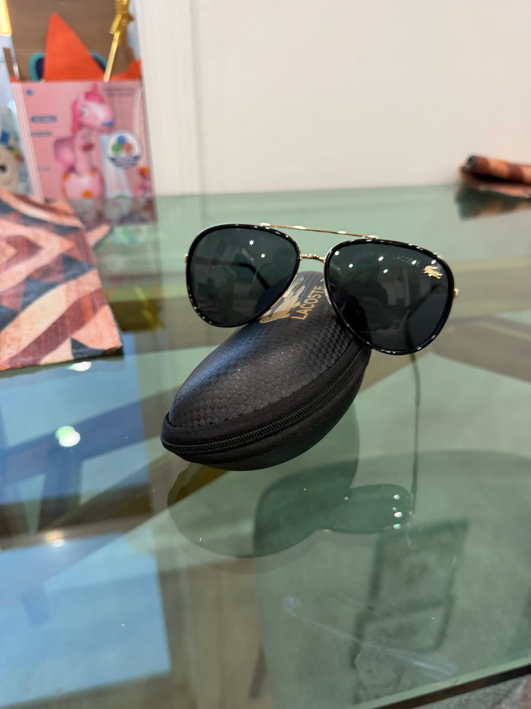 Lacoste Aviator Sunglasses with Case - photo 2