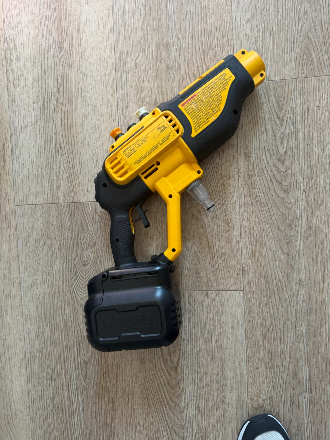 DeWalt DCPW550 20V Power Cleaner