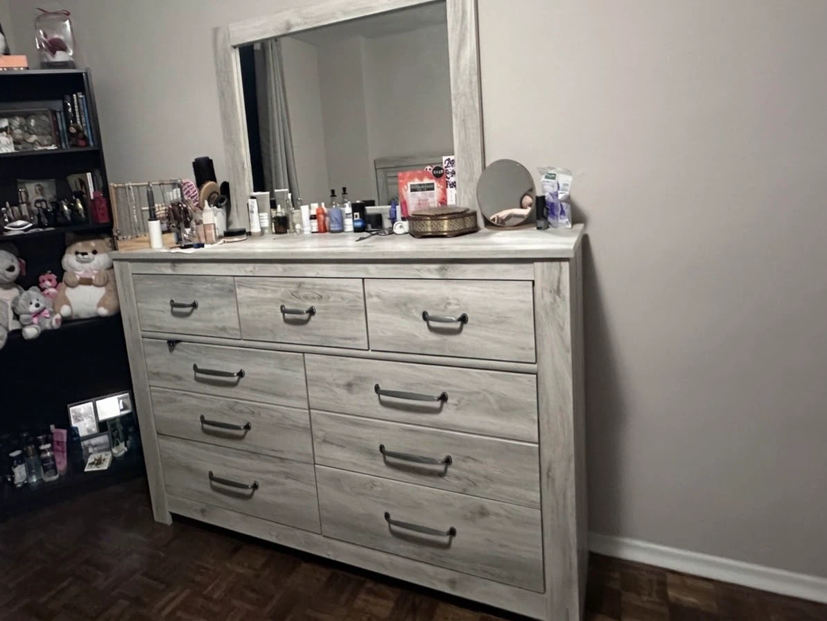 Ashley Bellaby Dresser – $400