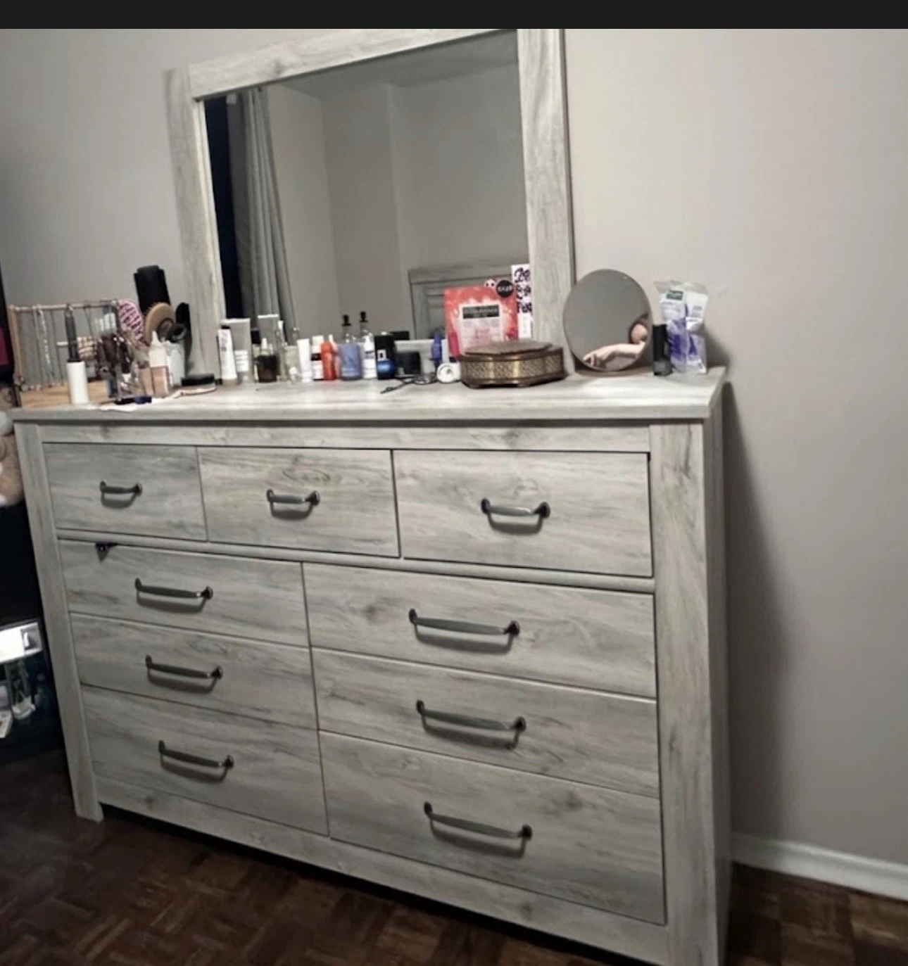 Ashley Furniture Bellaby 3-Piece Bedroom Set+Box Spring $800 - photo 4
