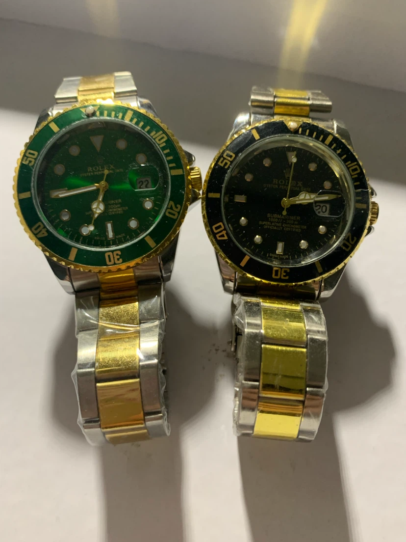 Quartz Watches - photo 2