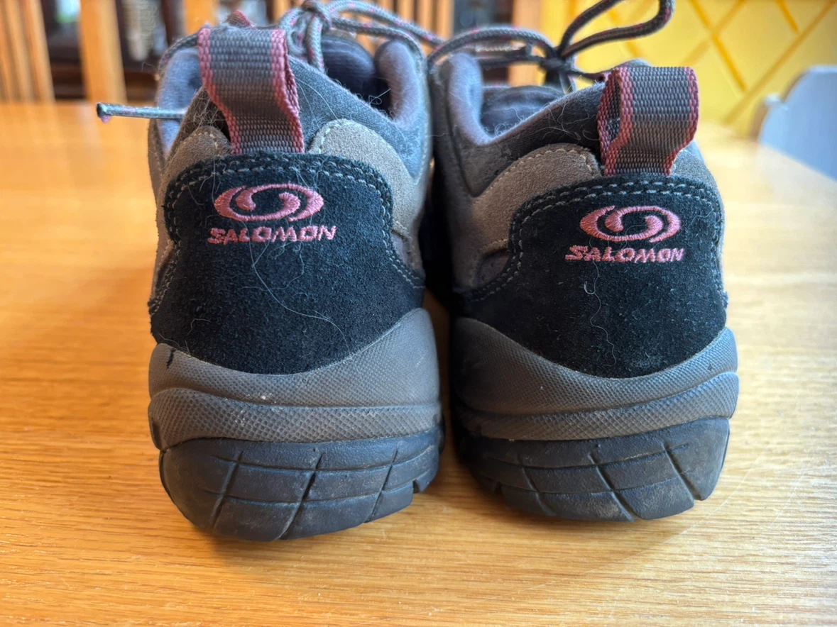 7.5 Salomon Hiking Shoes - photo 4