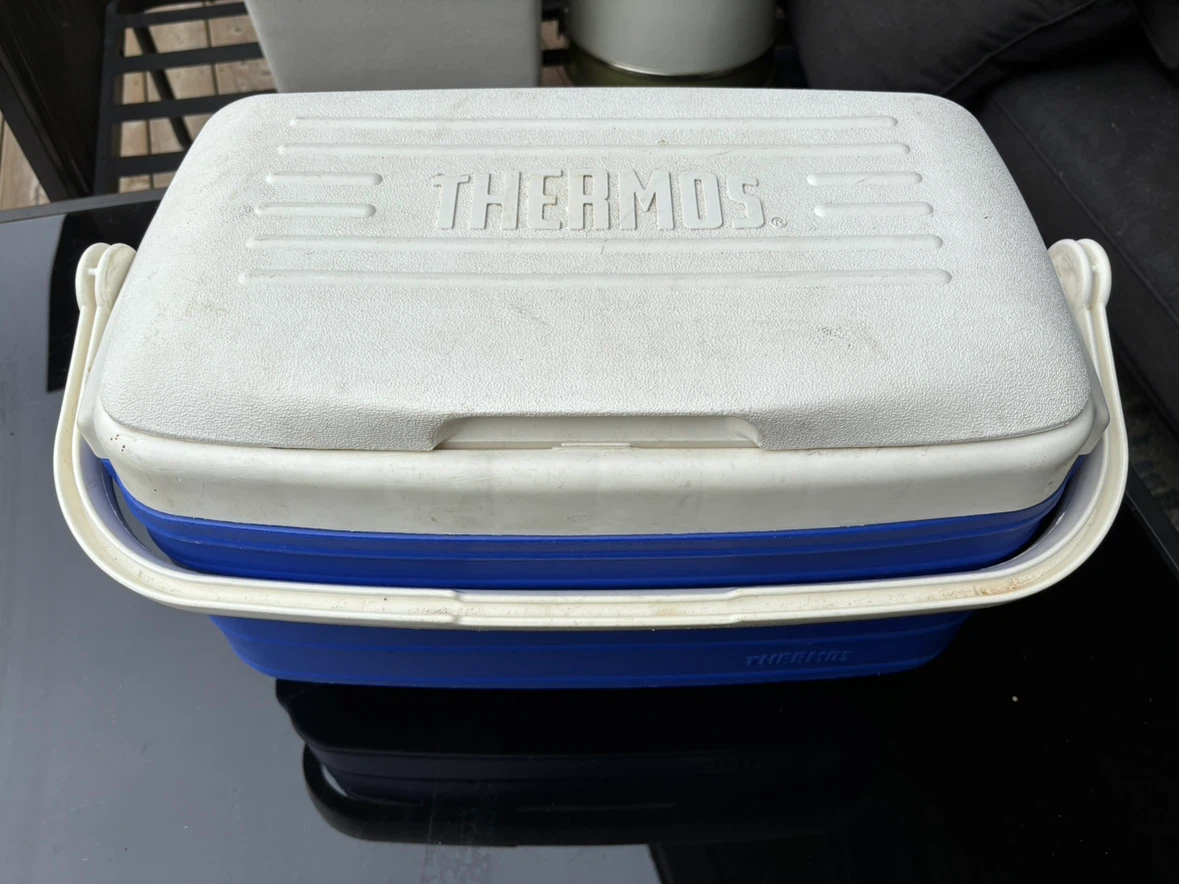 Thermos Blue and White Cooler - photo 2