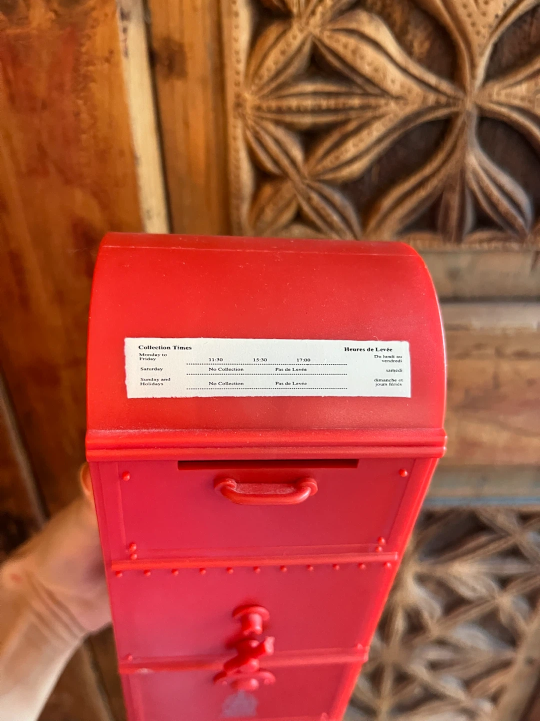 Canada Post Mailbox Piggy Bank - photo 3