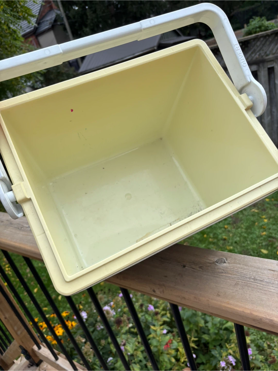 Canadian Thermos Vagabond 23L Cooler - photo 4