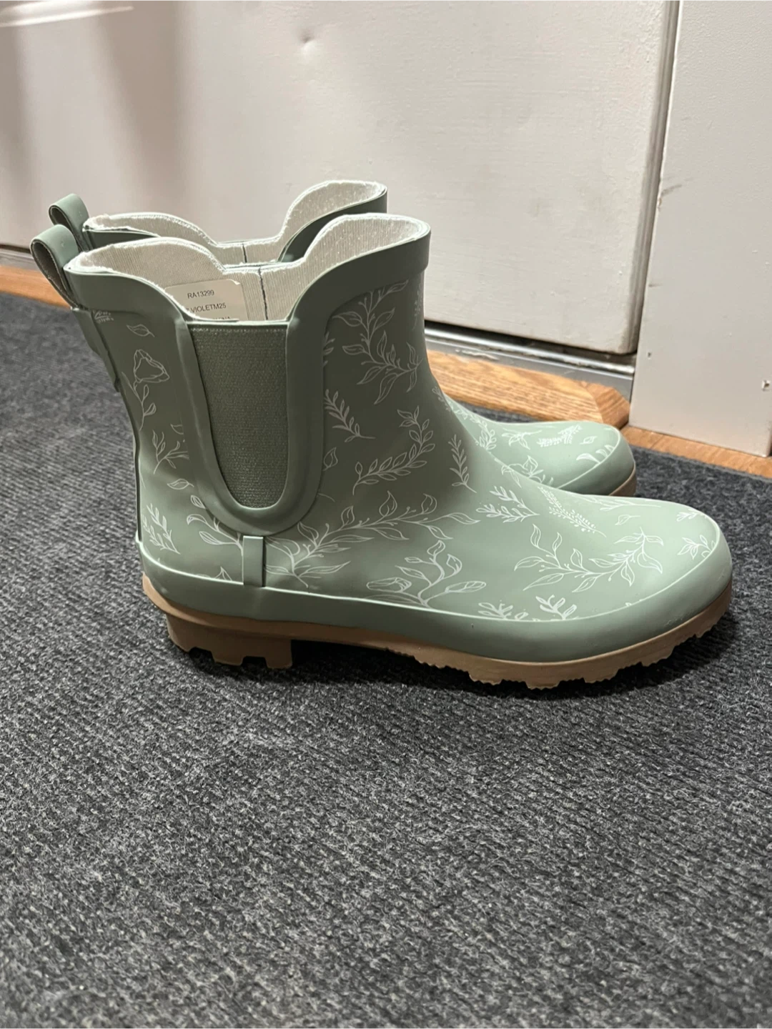 Women’s rainboots