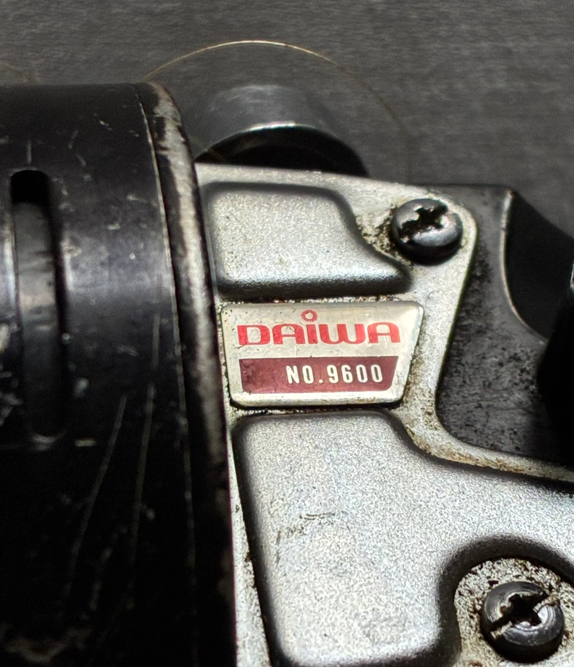 Vintage Daiwa No. 9600 Spincast Fishing Reel rod Retro Tackle - photo 2