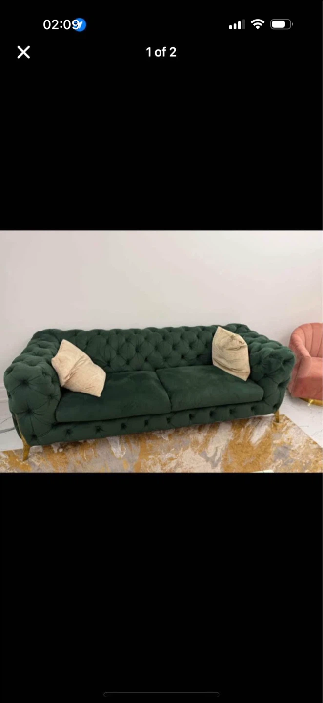 Two Dark Green Velvet Tufted Sofa - photo 2