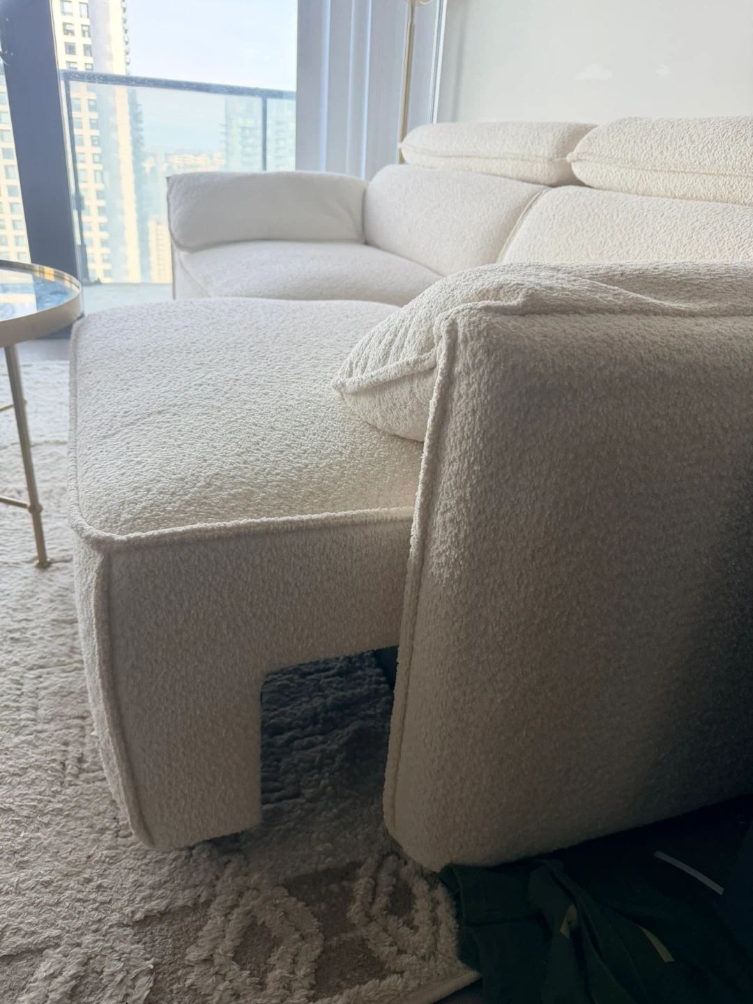 Structure Off-White Bouclé Sofa bed and ikea coffee table - photo 3