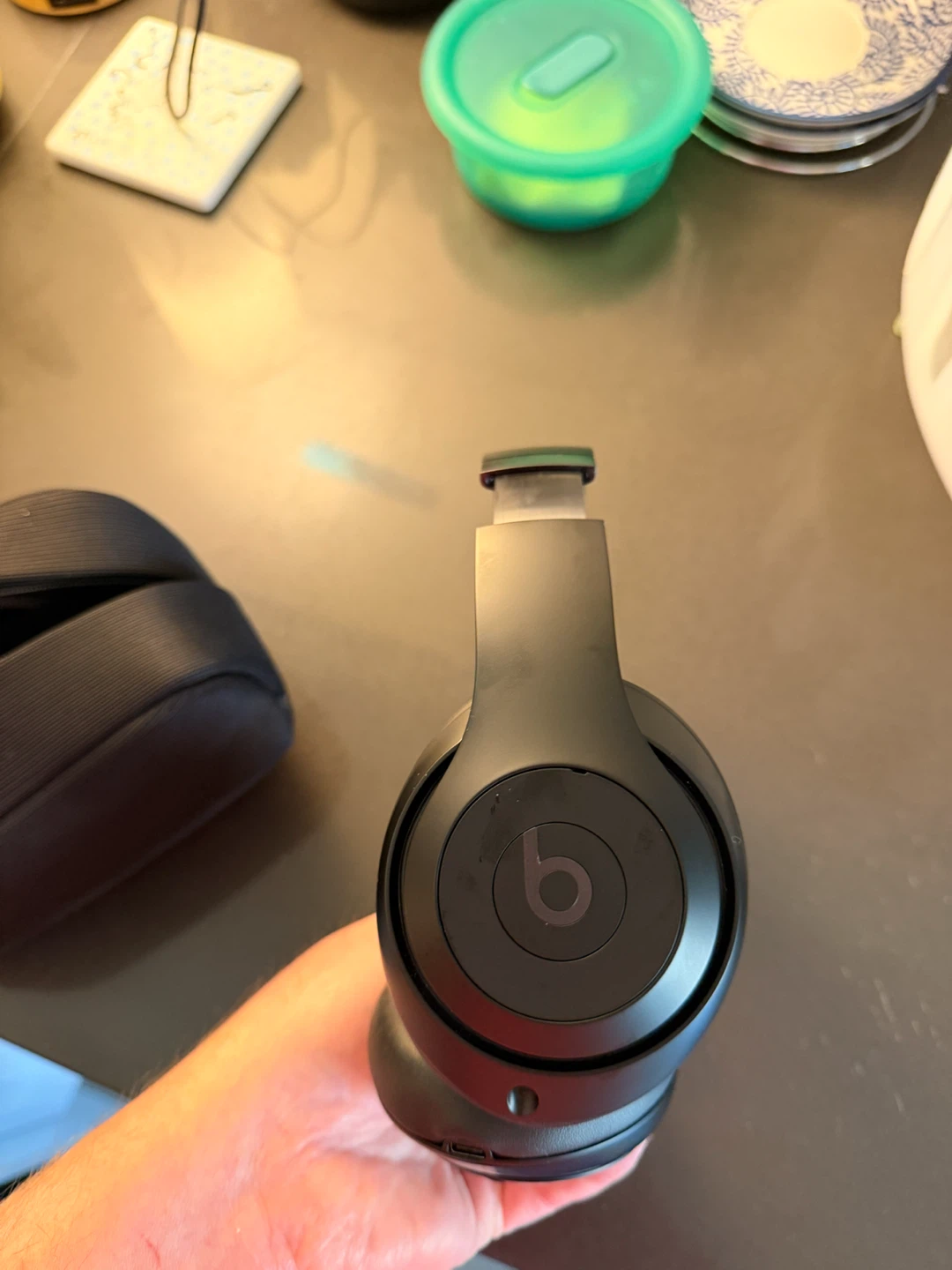 Beats Studio Pro Wireless Headphones - photo 5