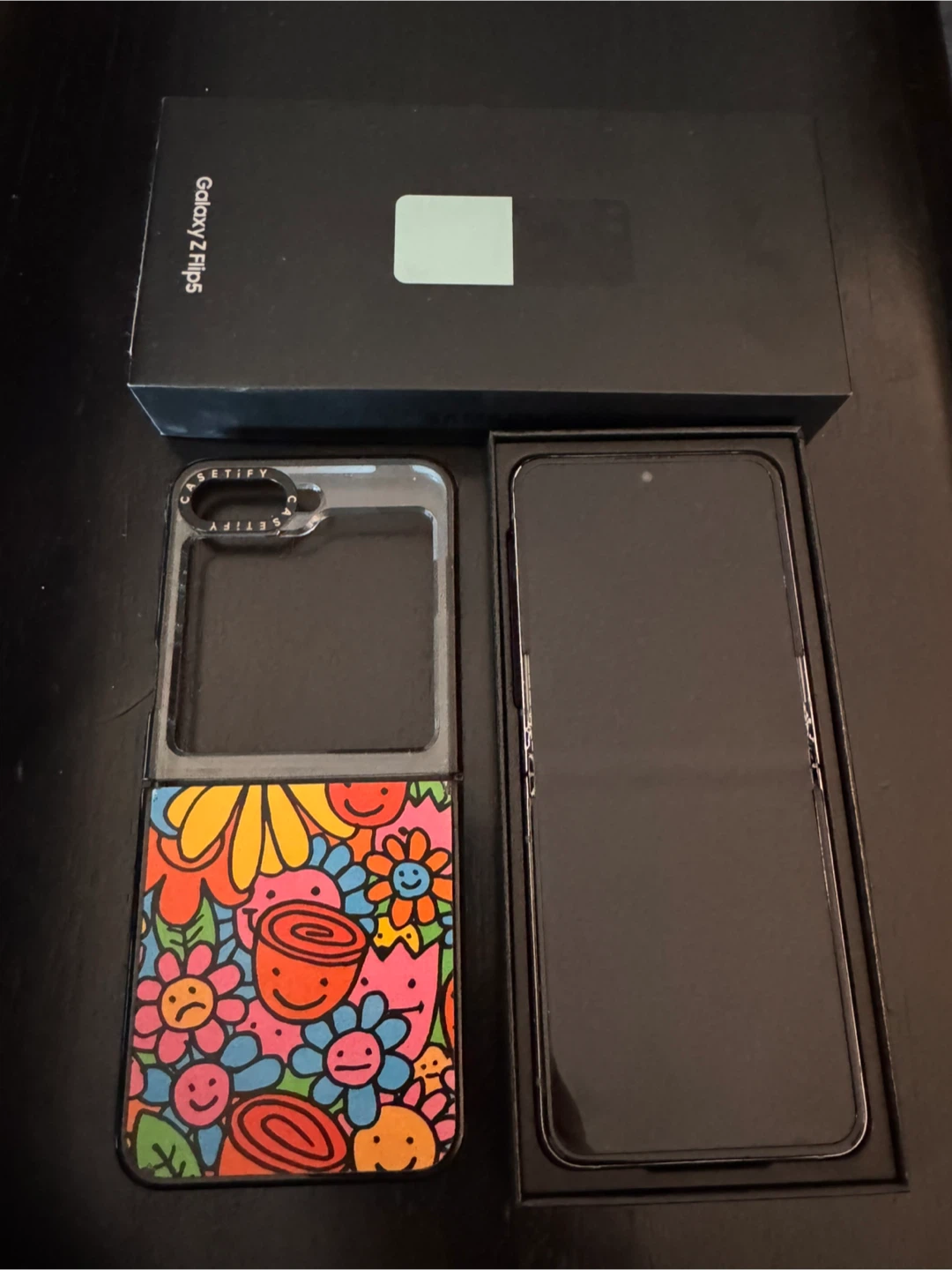 Samsung Galaxy Z Flip5 with Casetify Case - photo 2