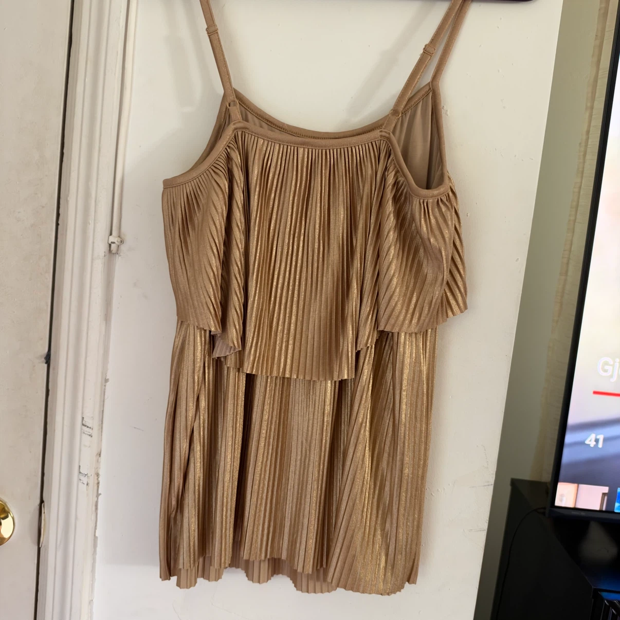 Retro Glamour Liquid Gold Pleated Camisole - photo 2