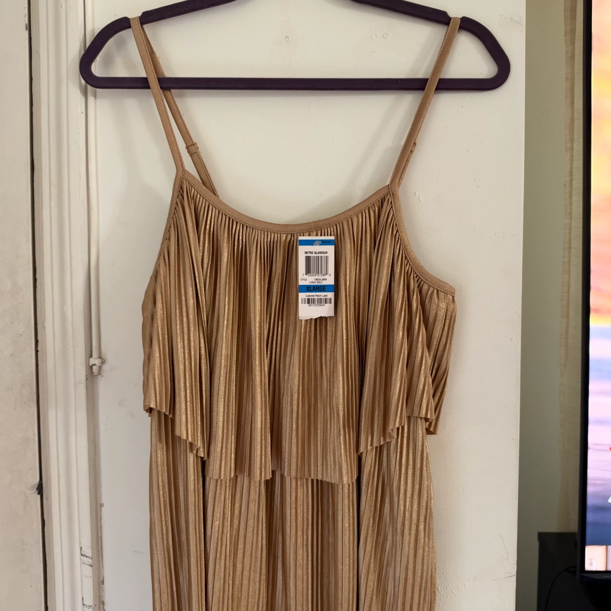Retro Glamour Liquid Gold Pleated Camisole - photo 4