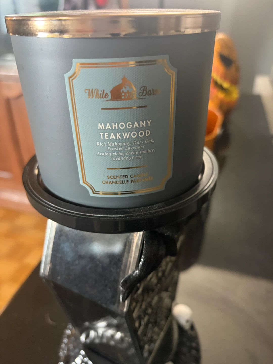 White Barn Mahogany Teakwood 3-Wick Candle - photo 2