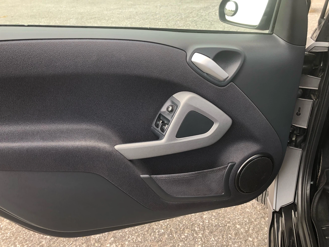 2013 Smart ForTwo – Excellent Condition - photo 3