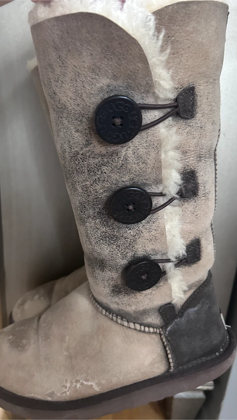 $320 UGG Australia Bailey Button Tall Boots
